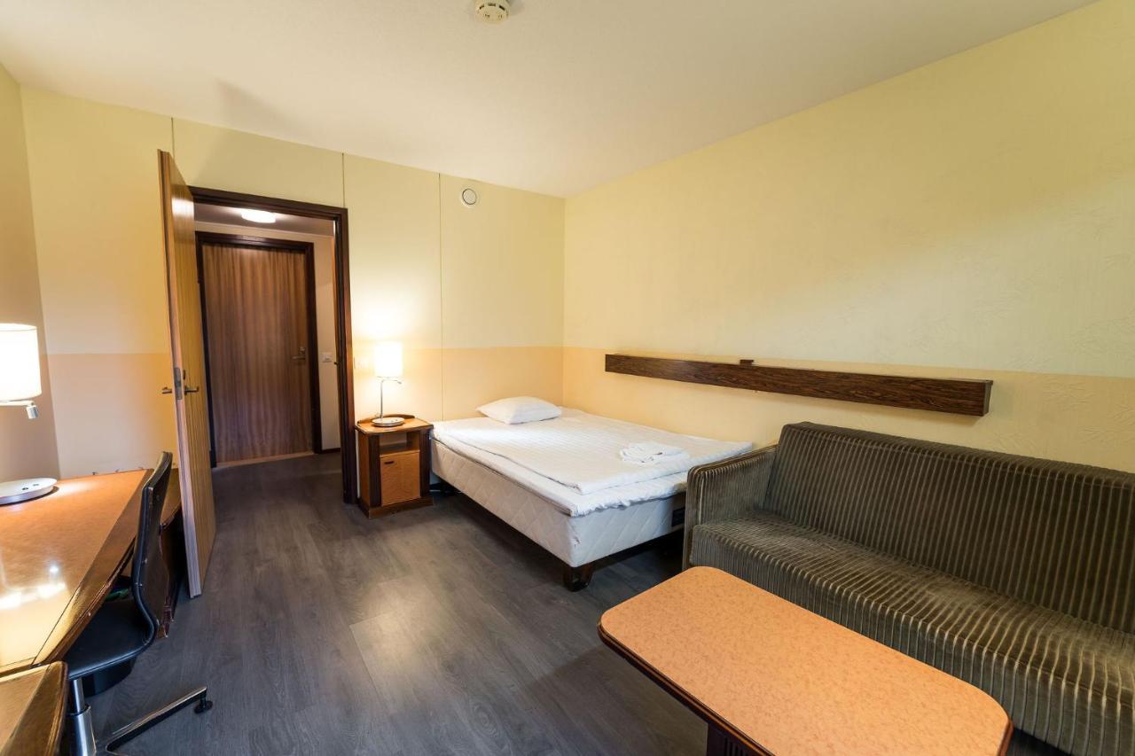 Budget Hotel Raahe Exterior photo