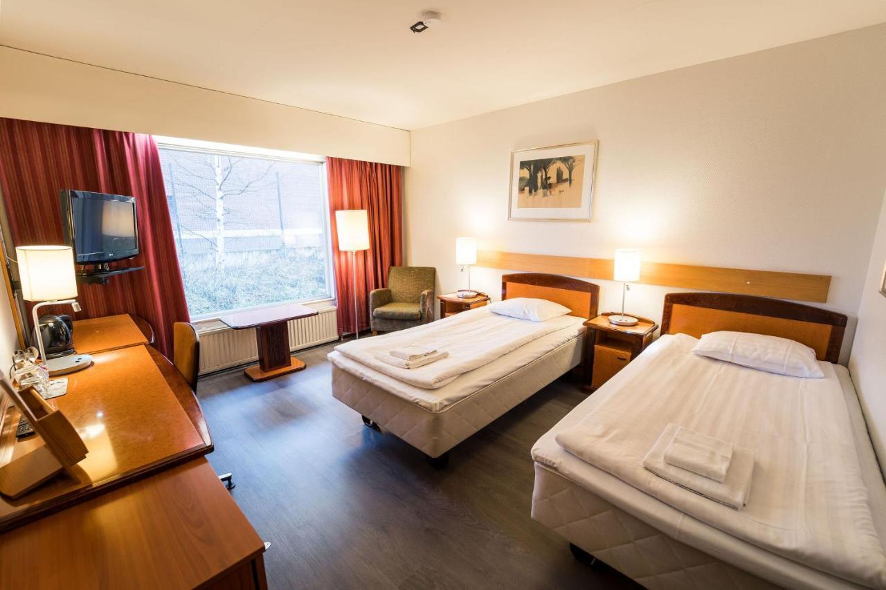 Budget Hotel Raahe Exterior photo